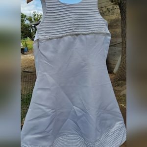 Girl's dress